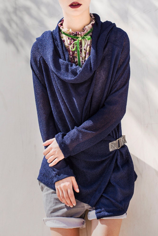 NEW Summer light knitted cardigan leather claps, built-in scarf