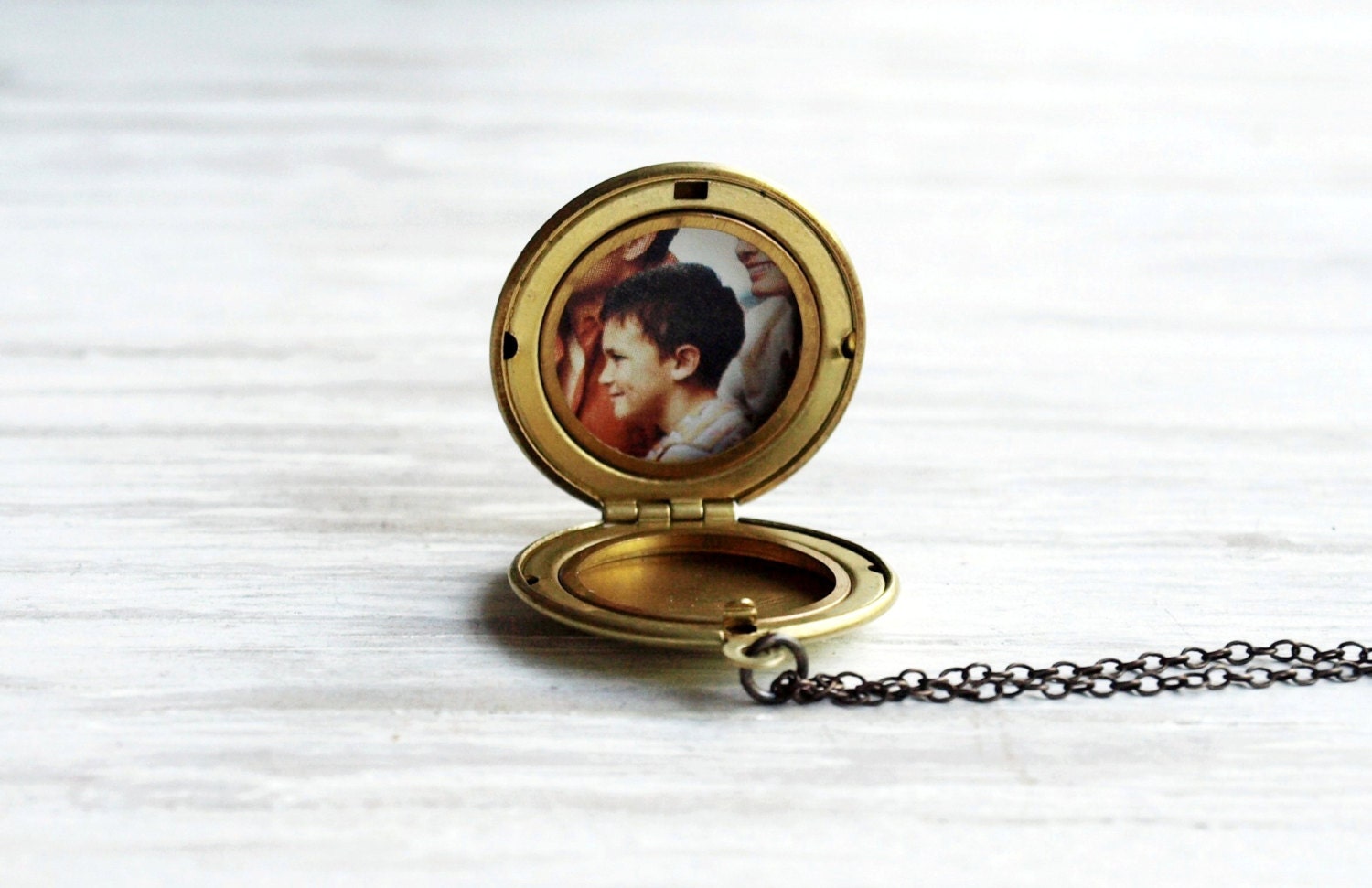 Round Gold Vintage Brass Locket Necklace - Keepsake Jewelry
