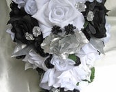 Wedding bouquet Bridal Silk flowers Cascade BLACK SILVER WHITE Decorations Bridesmaids boutonnieres Corsages 21 pc package