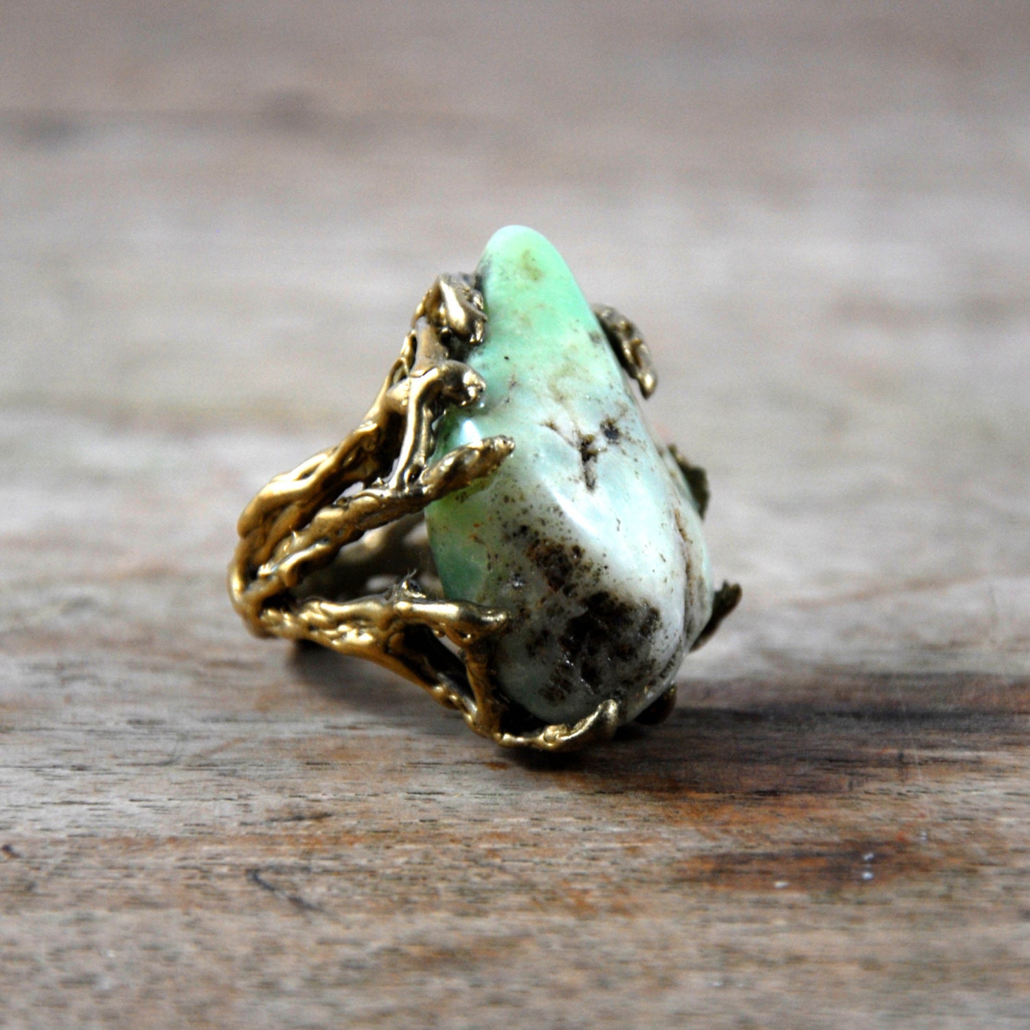 SAMPLE SALE - Reef ring in brass and Chyroprase - One of a kind