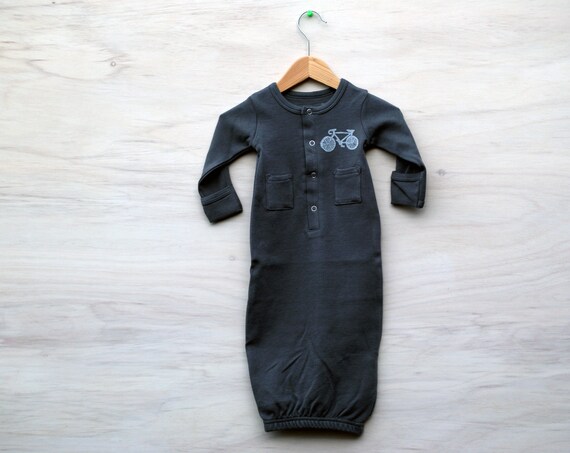 bicycle print baby gown in 0-3 months