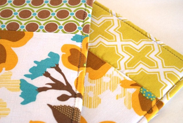 Modern Quilted Potholder Set - Modern Meadow