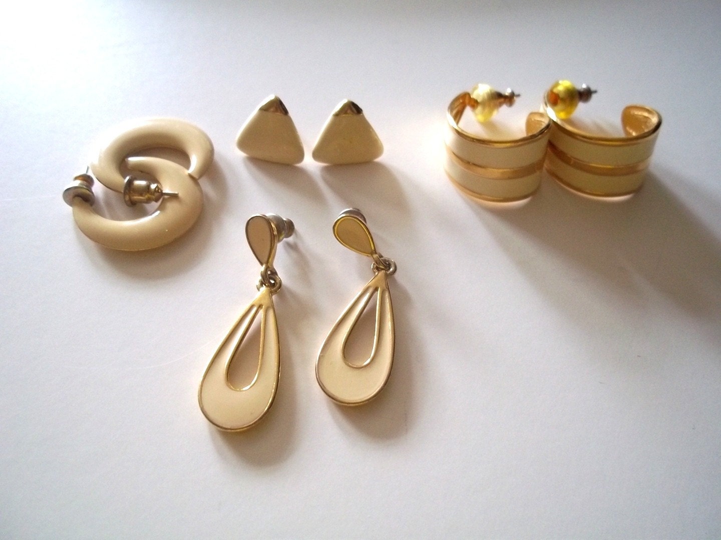 Vintage 1980s 1990s Earrings - Retro, Cream and Gold Enamel Earrings, Vintage Earrings, Retro 80s 90s Fashion Earrings - Set of 4, Post Back