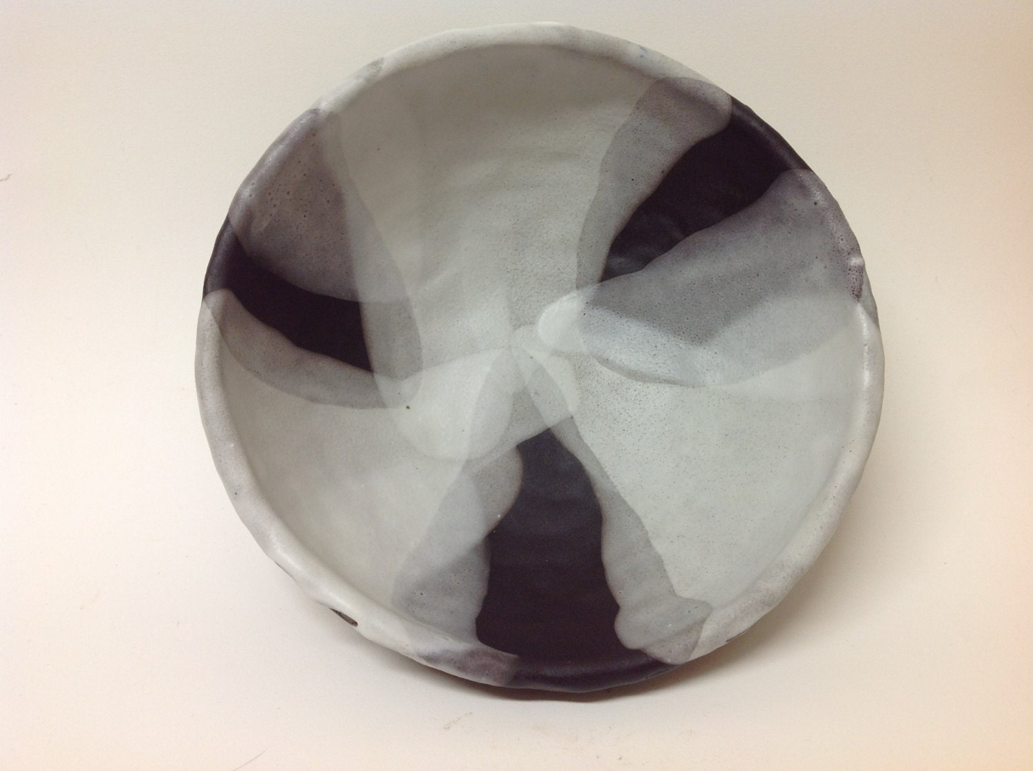 Mingling - Handmade ceramic bowl
