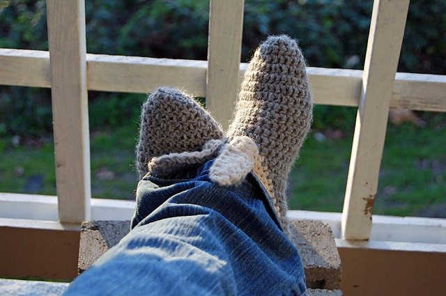 PDF Pattern - Crochet Booties with Bunny Ears for Adults