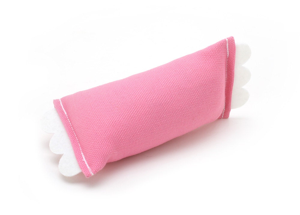 Small ModKicker Catnip Cat Toy (Perfect Pink)