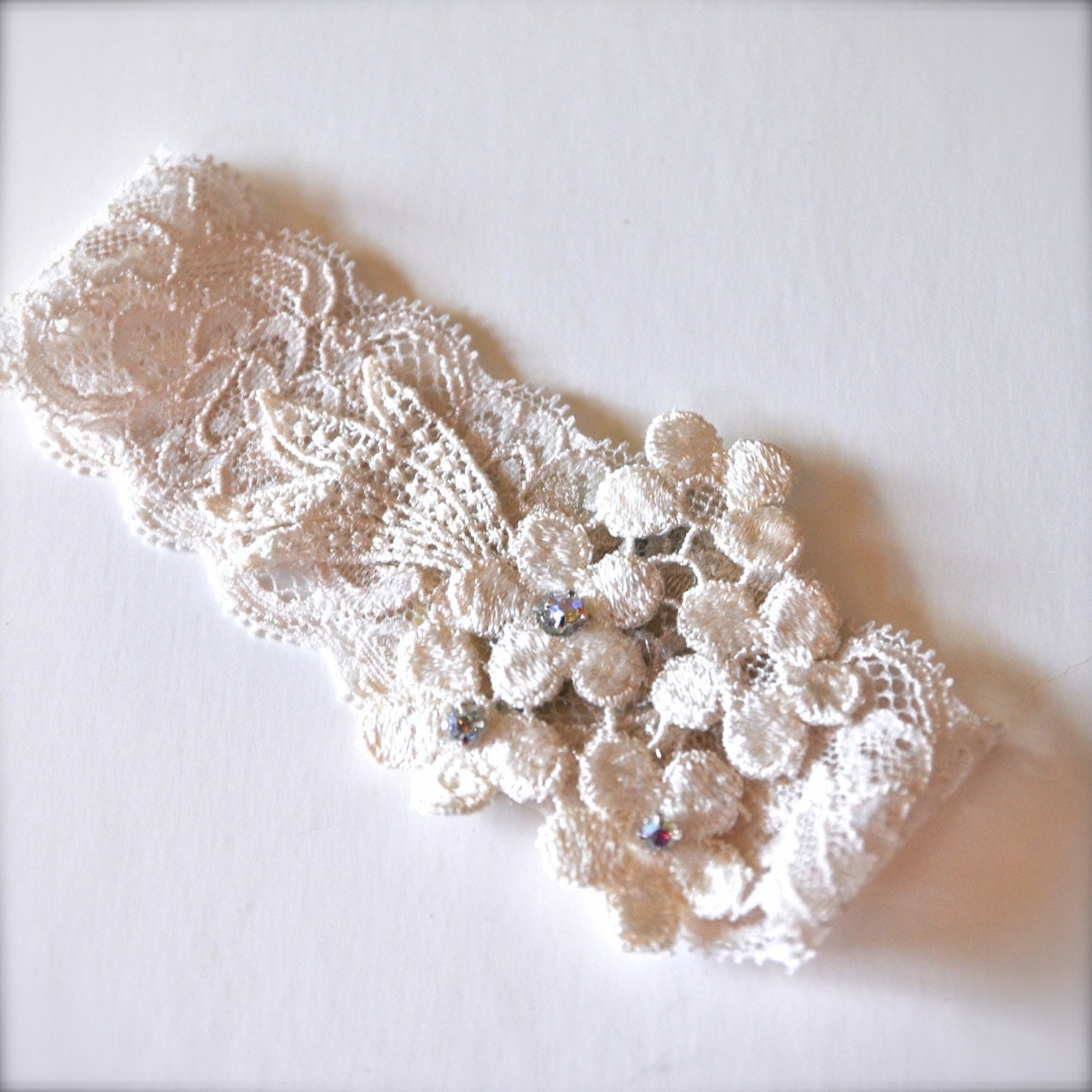 Christening vintage cream lace headband with small rhinestones for baby girls.