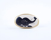 Elephant Clay Brooch / Air Dry Clay and Drawing Pin