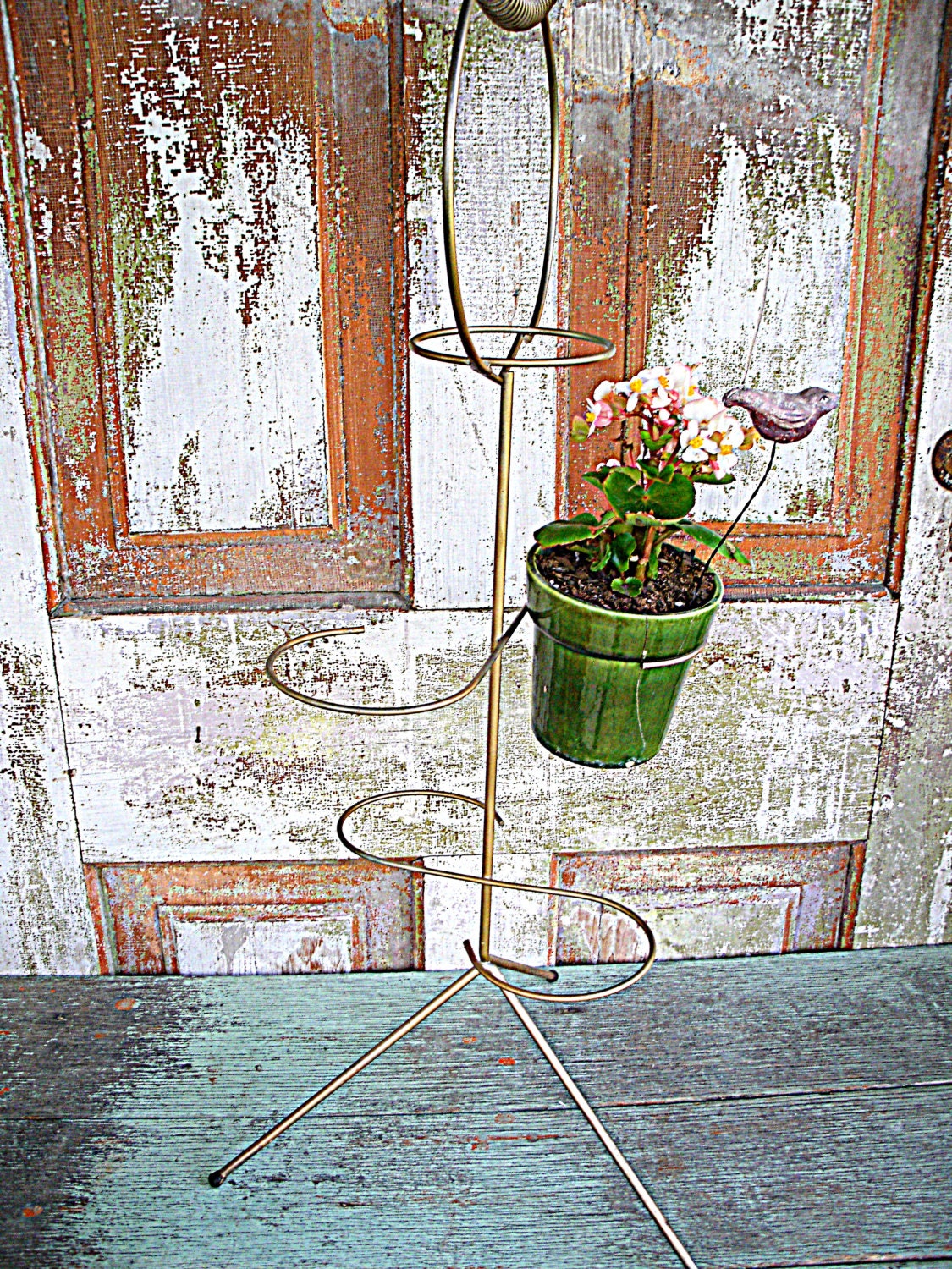 Vintage Metal Flower Stand  Small Flower Pot Stand Summer Porch Decor