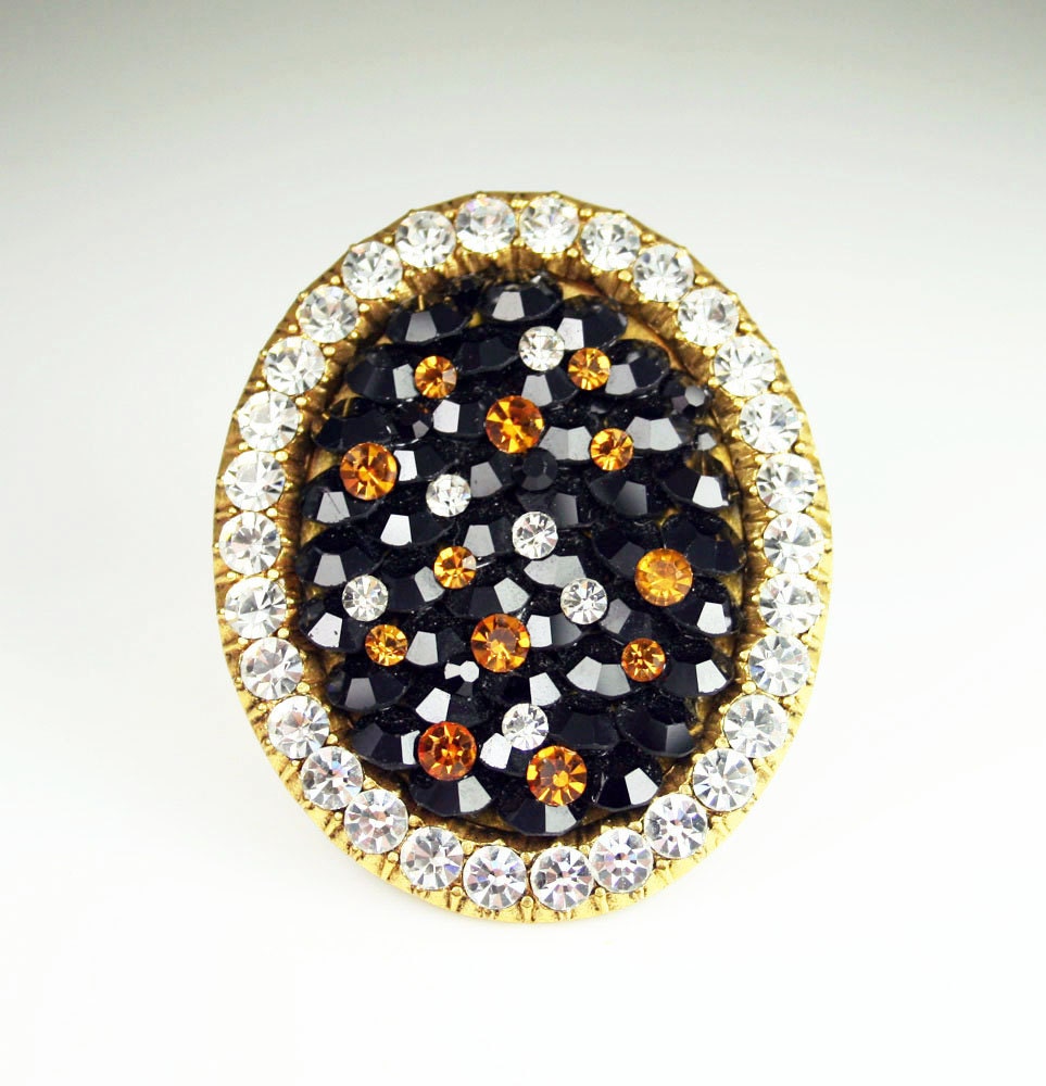 Vintage La Porte Bleue Paris Rhinestone Gold Chunky Brooch
