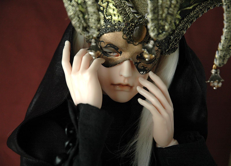 SD17 BJD Doll Venetian Jester Mask - Black Attic