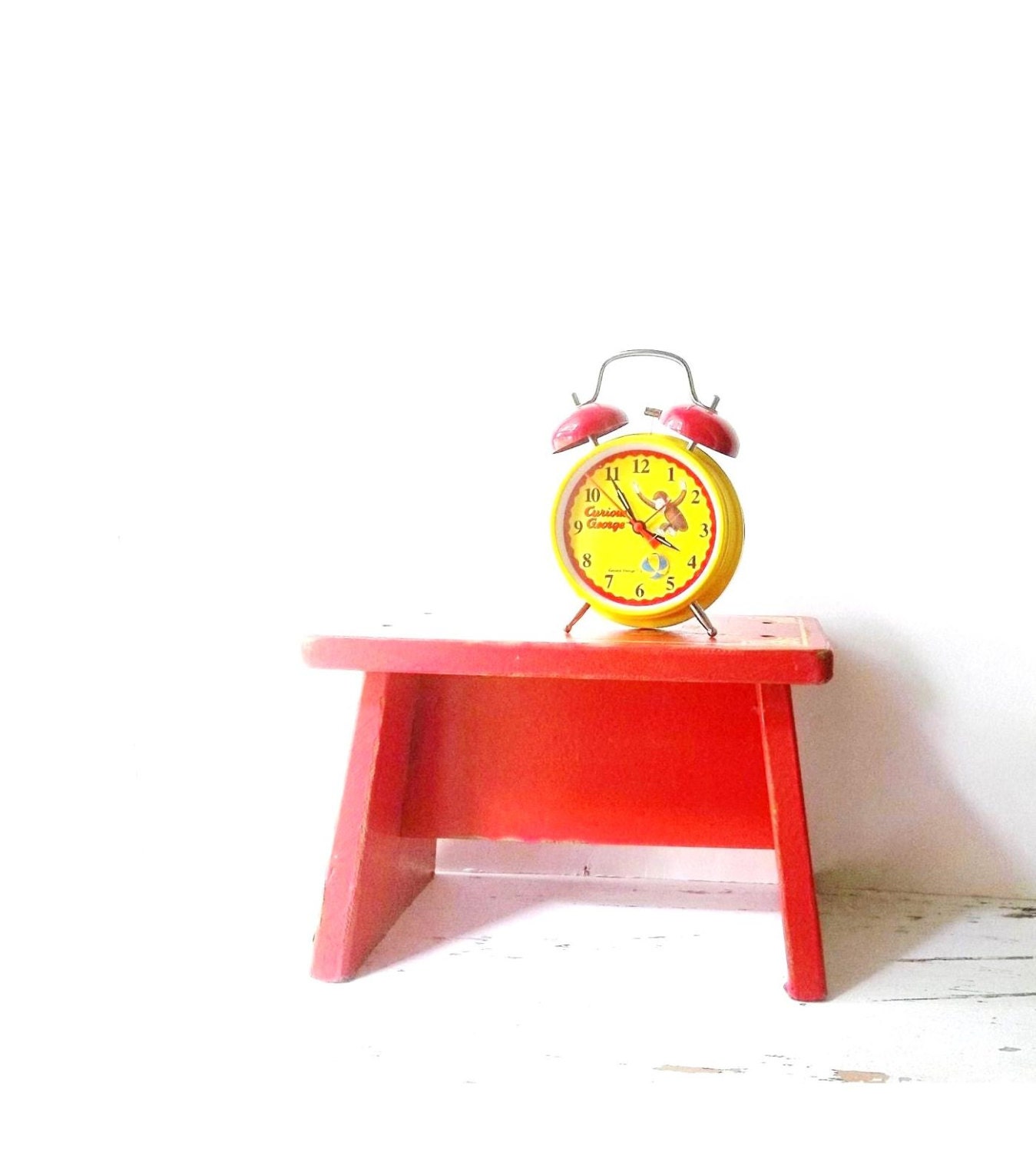 Vintage Wood Stool. Step Stool. Retro Red. Childrens Step Stool. Bench Home decor Furniture