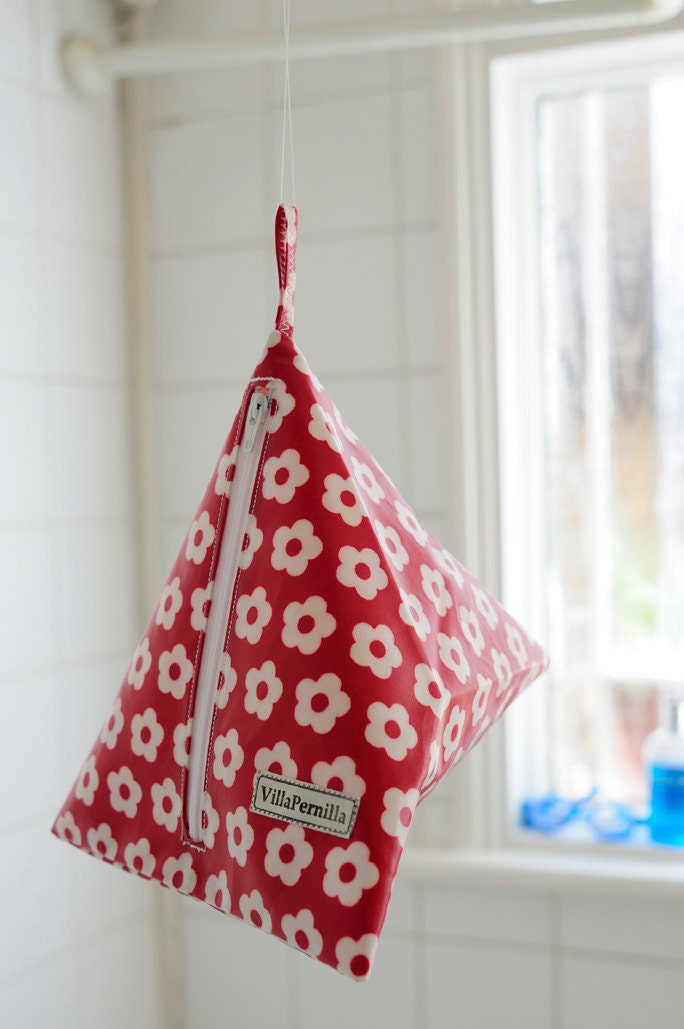Wash bag for kids and light travelling- oilcloth fabric