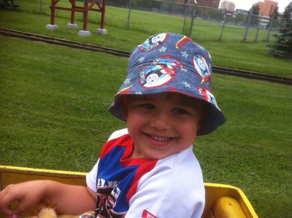 Thomas - BUCKET HAT - Sun Hat - Thomas The Tank Engine - Thomas Hat