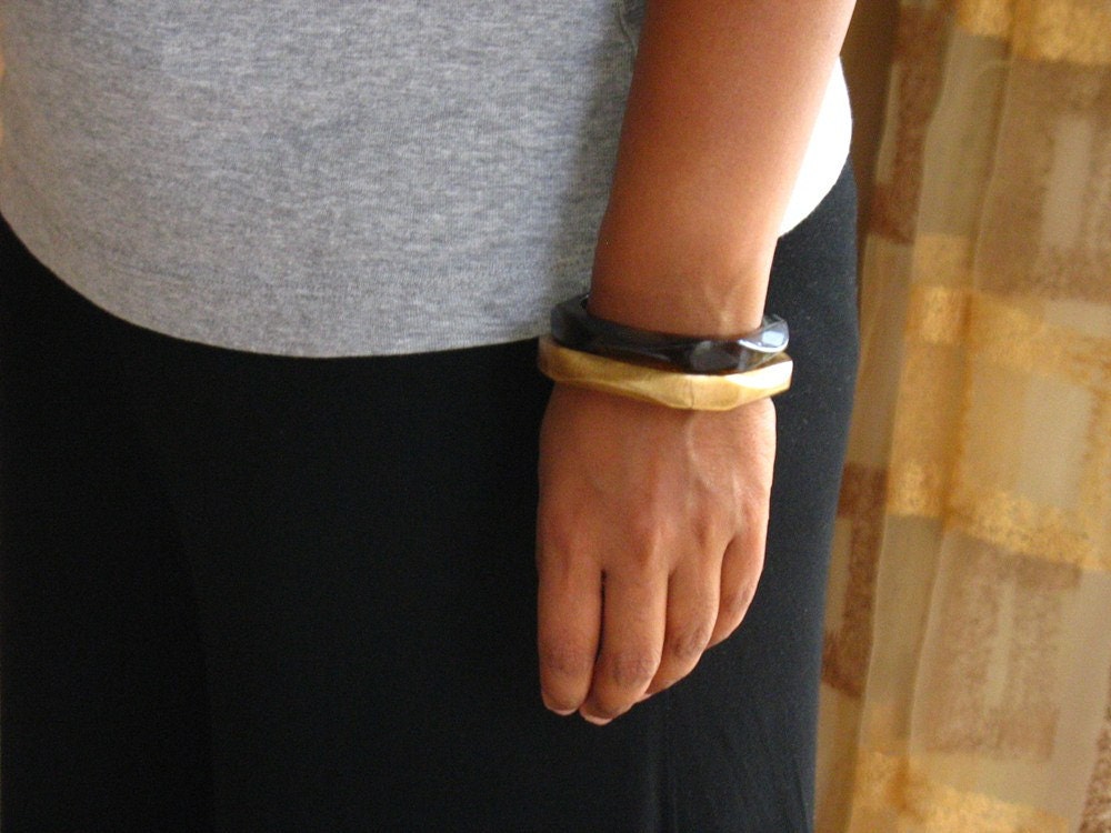 Honey gold resin bangle bracelet cuff jewelry , diamond gem sand multifaceted jewellery , resin bracelet bangle , wedding golden handmade