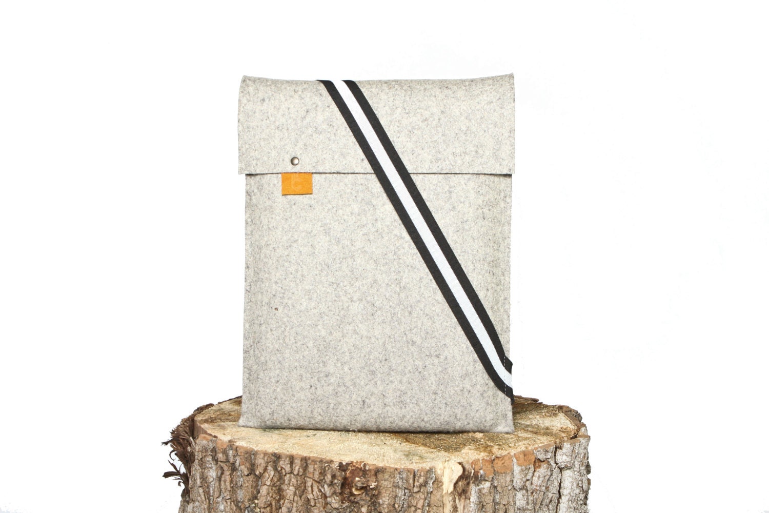 13 inch MacBook Pro Sleeve - Grey Wool Felt