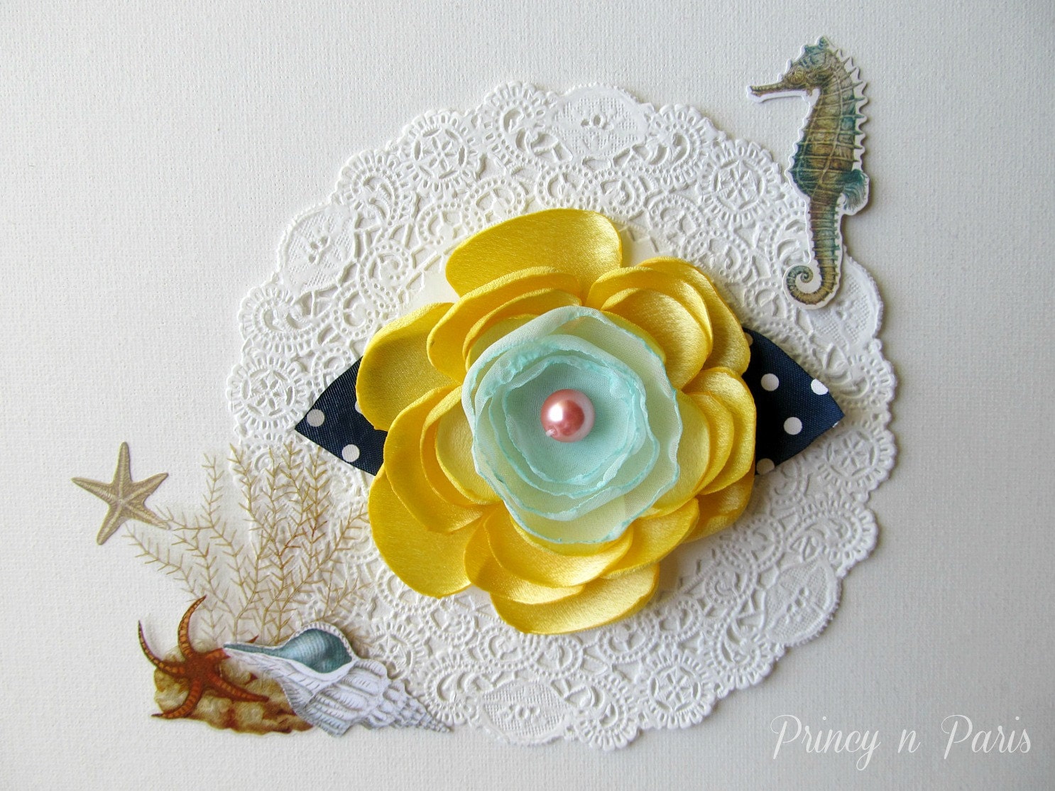 Seaside, flower clip for all ages