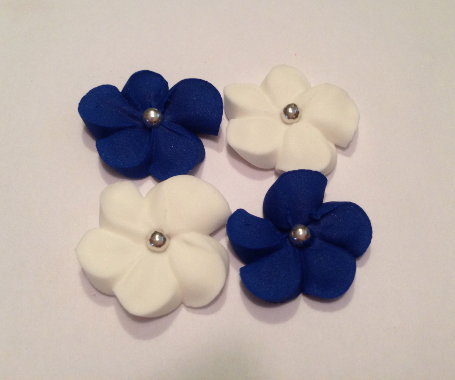 reserved for Lindsay royal icing sugar flowers LOT of 300 Il_170x135
