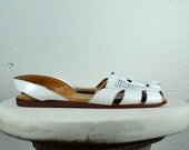 May Sale // 1990s White Huarache Sandals // 7 1/2