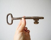 antique french key large skeleton key