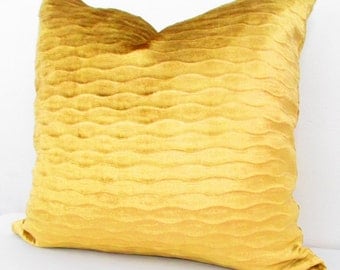 Popular items for gold velvet pillow on Etsy
