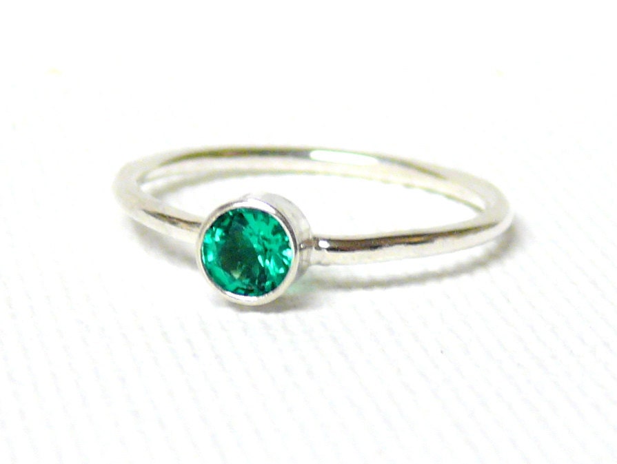 Sterling silver emerald ring lab grown emerald engagement ring faceted emerald green promise ring gemstone ring solitaire ring stacking ring