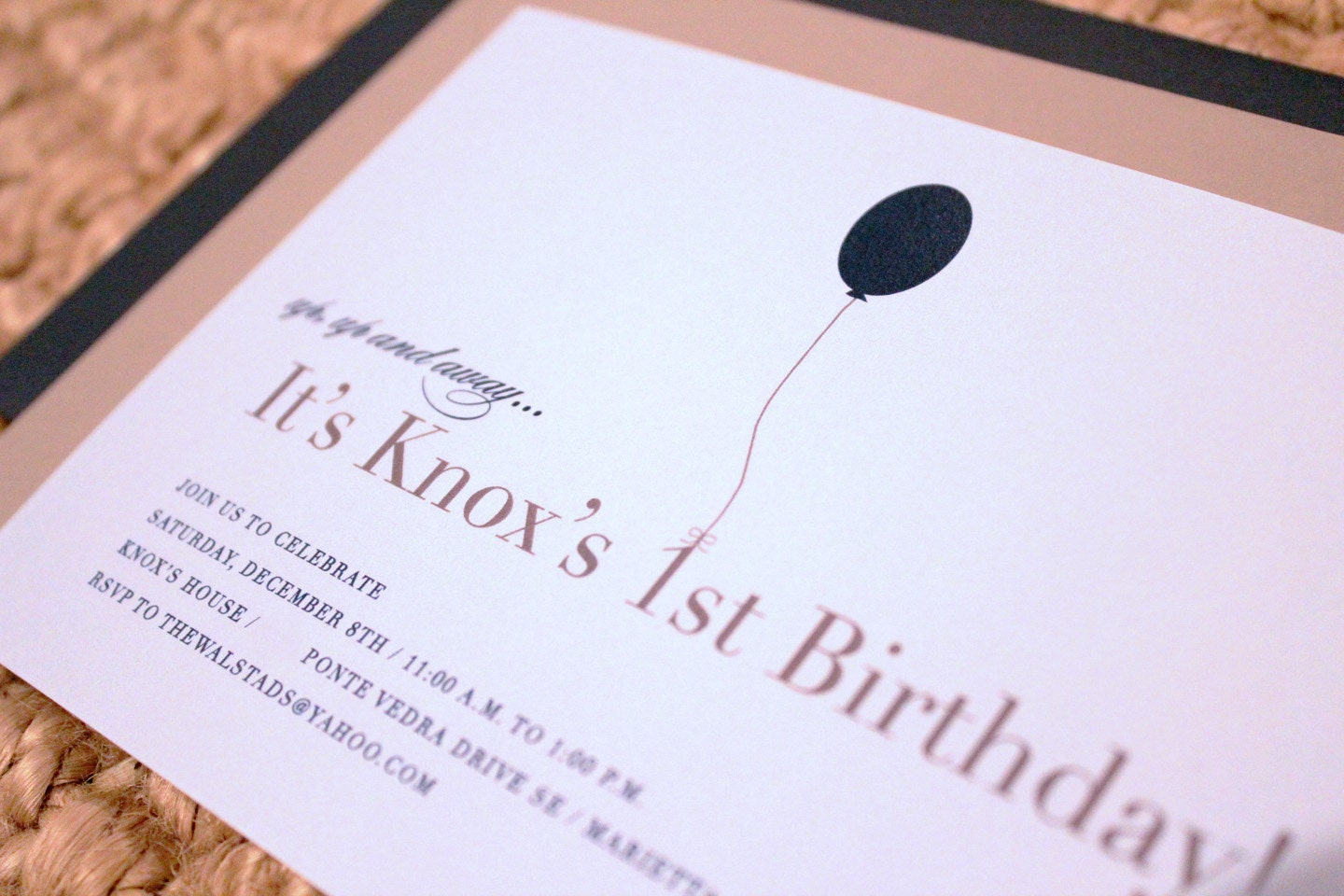 children's birthday party invitation - balloon