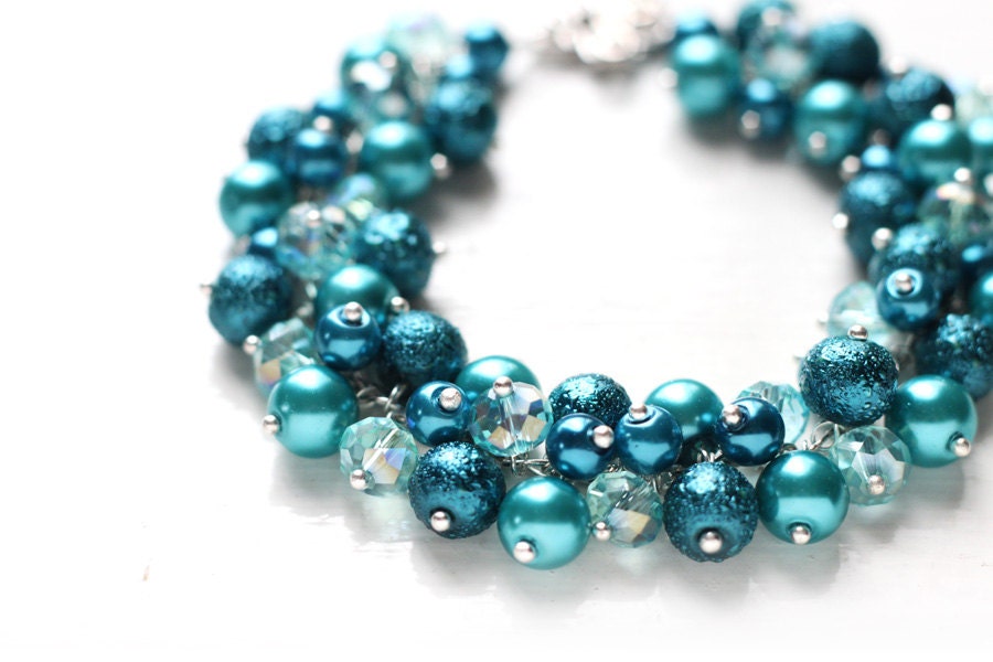 Dark Teal Blue Wedding Bridesmaid Jewelry Pearl Cluster Bracelet - Caribbean Seas
