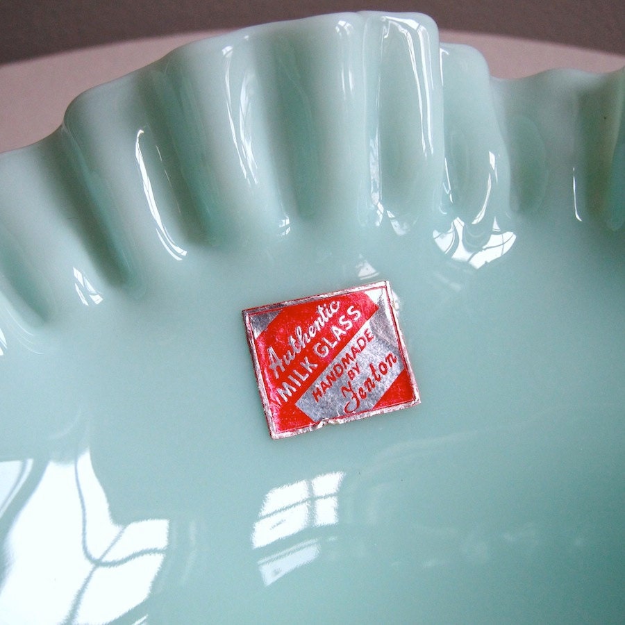 Green Pastel Milk Glass Bowl, Fenton Hobnail 1950s Mint Green