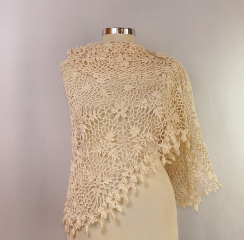 A Good Day to Live / Ivory Bridal Shawl Crochet  Bridal Wrap Pure Cotton Cream Wedding Shawl Chic Elegant  Bridal Accessories By Lilithist