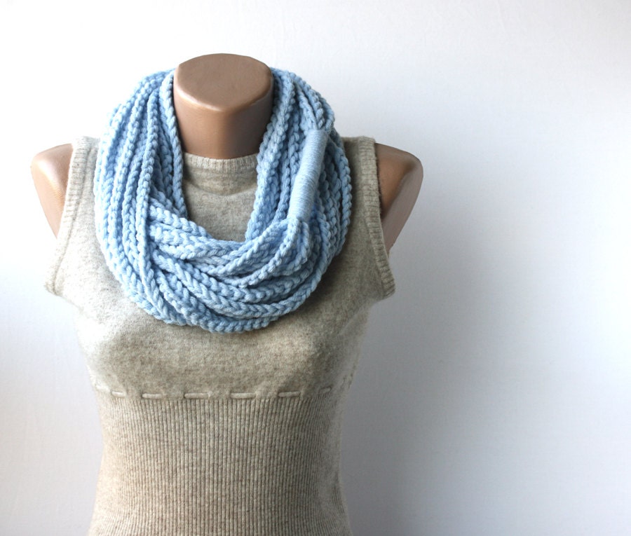 Baby blue crochet scarf - infinity chunky wool -  Winter fashion accessories