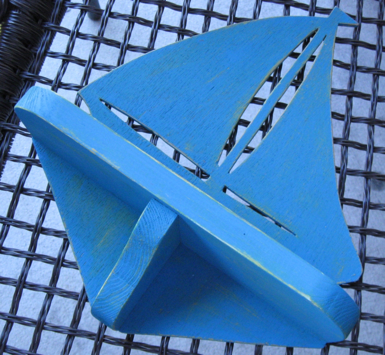 Sailboat Shelf in Ocean Blue