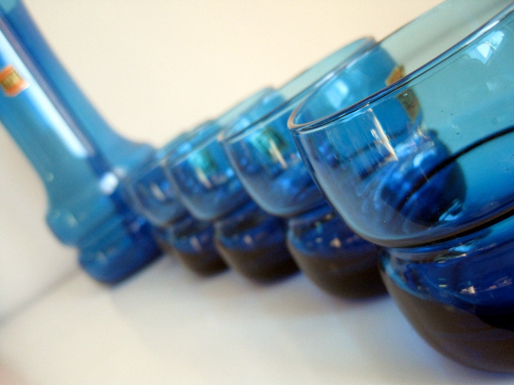 Mid Century COCKTAIL set CARAFE and glasses PeeDee ITALY 1960s Blue Mod