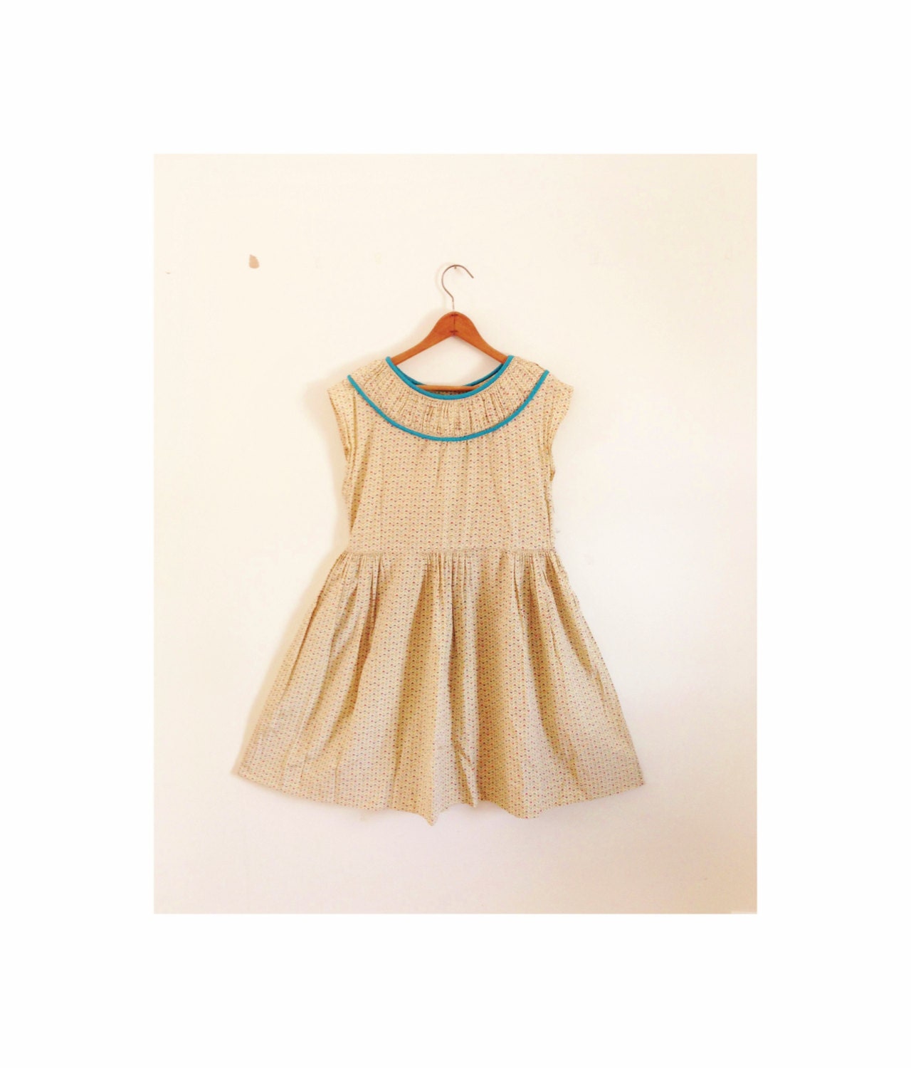 1940s-1950s DIAMOND carnival spring dress . . . larger sized