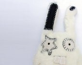 White rabbit plush bunny stuffed animal toy faux fur felt Easter