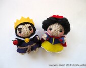 Snow White and Evil Queen amigurumi