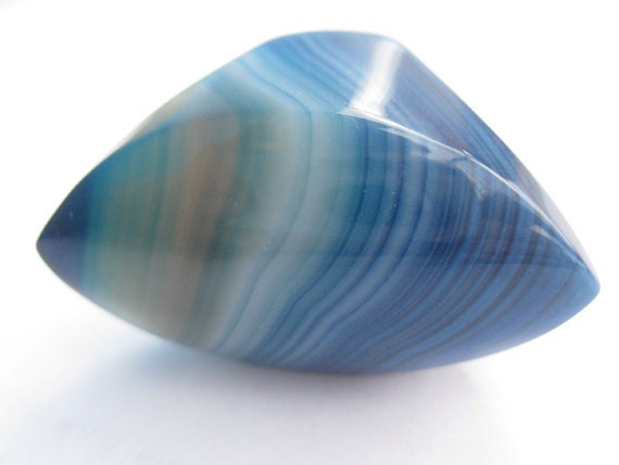 Stunning Blue Agate "Eye" Ring Size 7.5