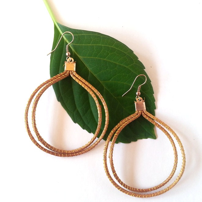 Golden Grass Loop Earrings Capim Dorado