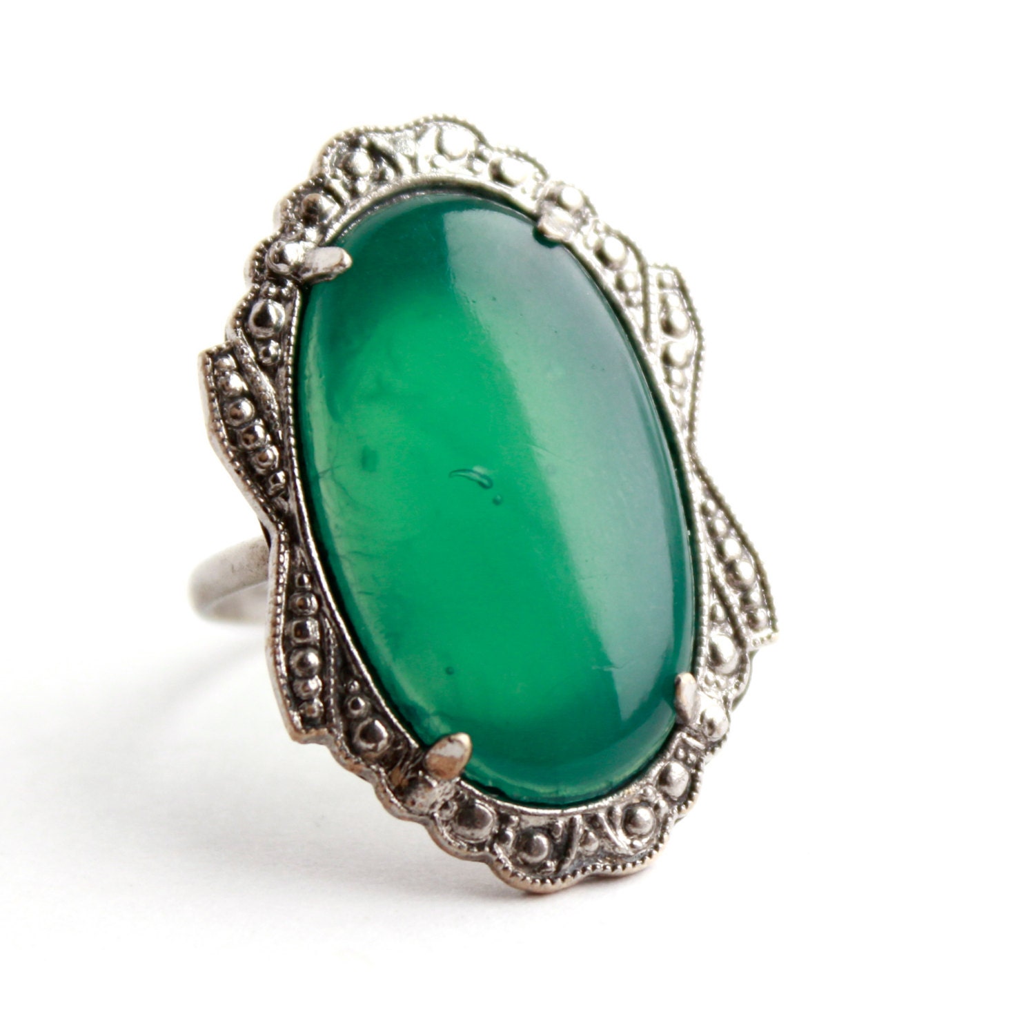 Vintage Art Deco Green Glass Ring - Silver Tone 1930s Statement Costume Jewelry Cocktail Ring / Chrysoprase Green