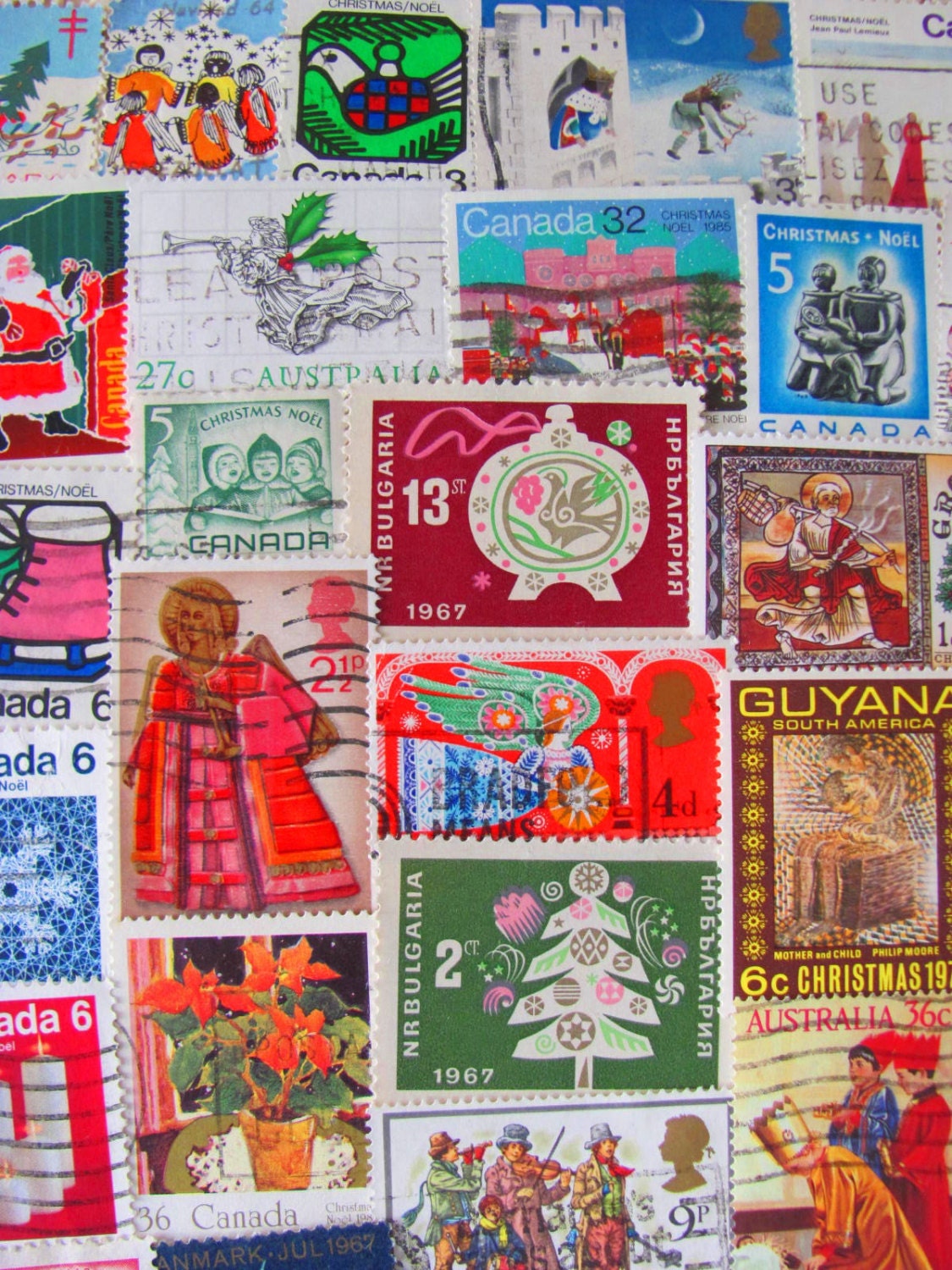 Season's Greetings 50 Vintage Worldwide Postage Stamps Christmas Traditional Contemporary XMas Happy Holidays Navidad Philately