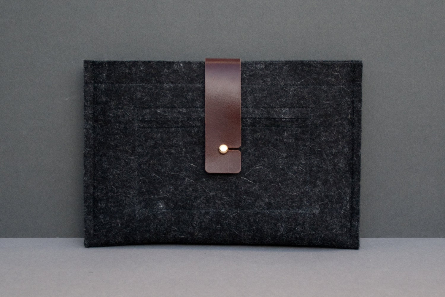 Landscape iPad Mini Case with Pocket - Felted Wool and Brown Leather