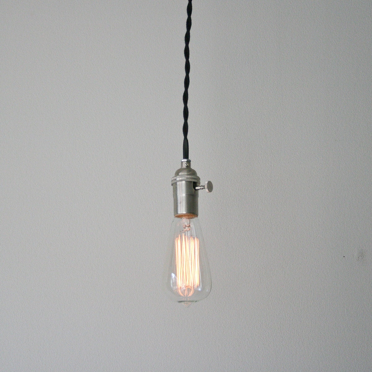 Minimalist Cloth-Covered Hanging Pendant Lamp - Black and Silver