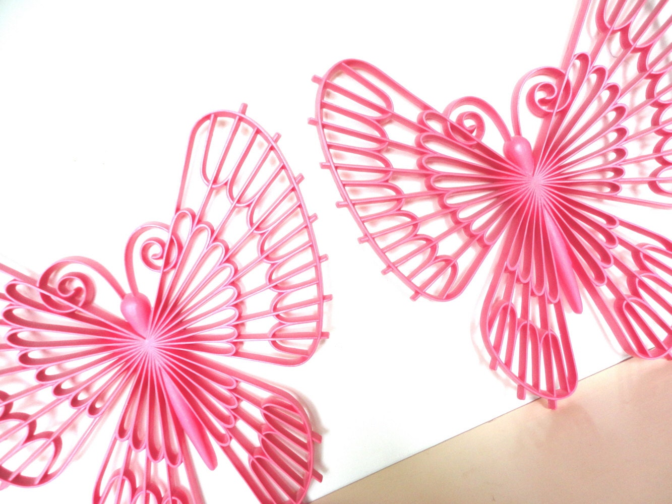 Butterfly Plastic Wall Art Set Vintage