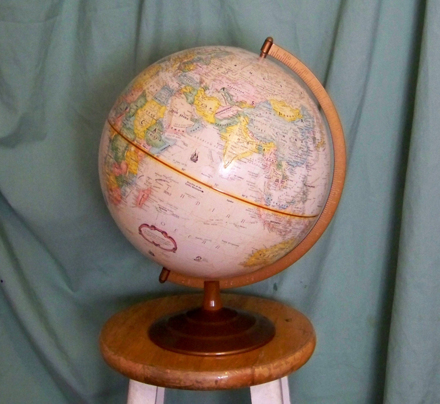 Around the World 50s Replogle 12" Desk Globe