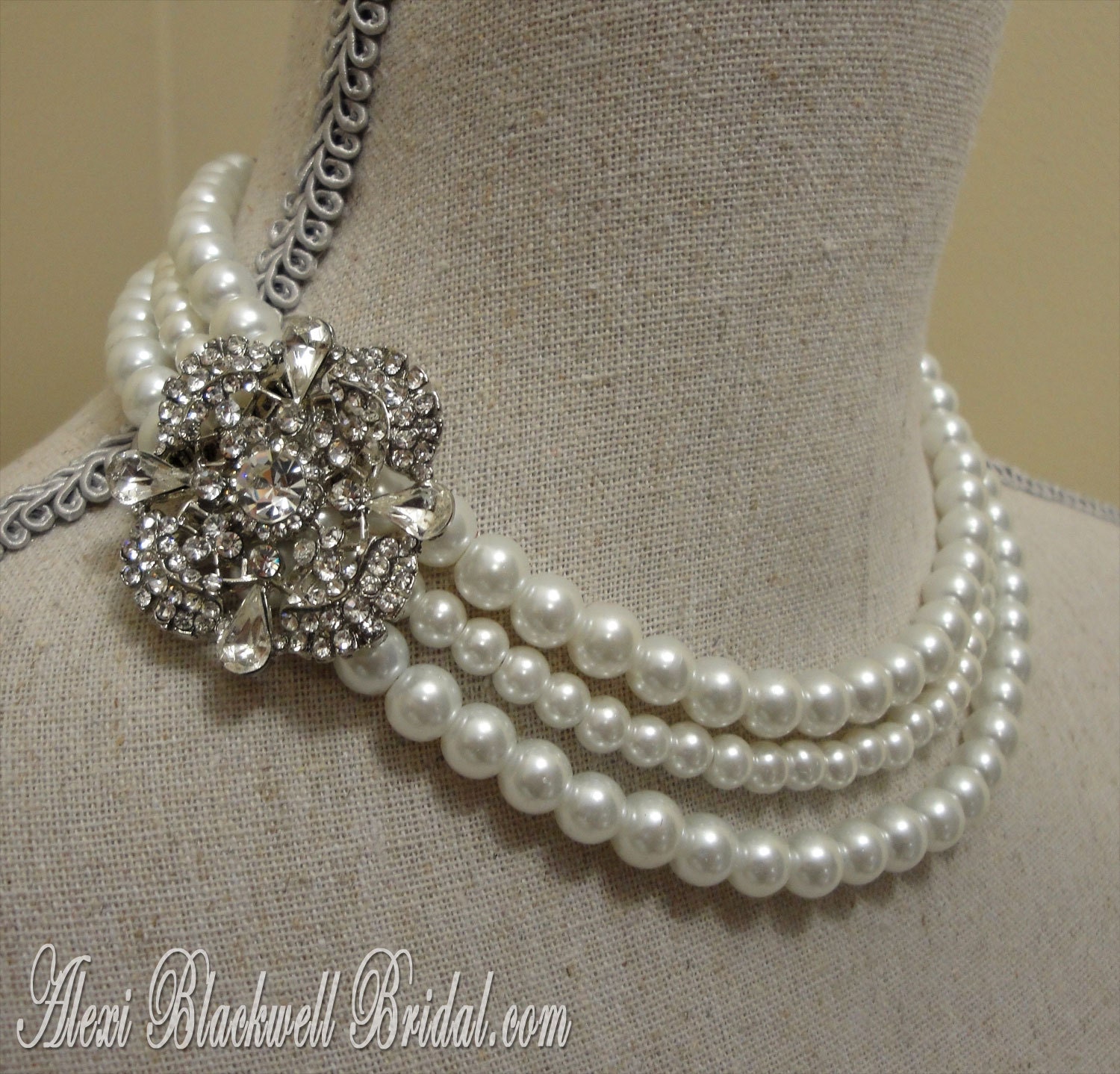 Bridal Brooch Necklace Set - Pearl and Rhinestone focal 3 multi strands of glass pearls adjustable size bridal wedding jewelry sets