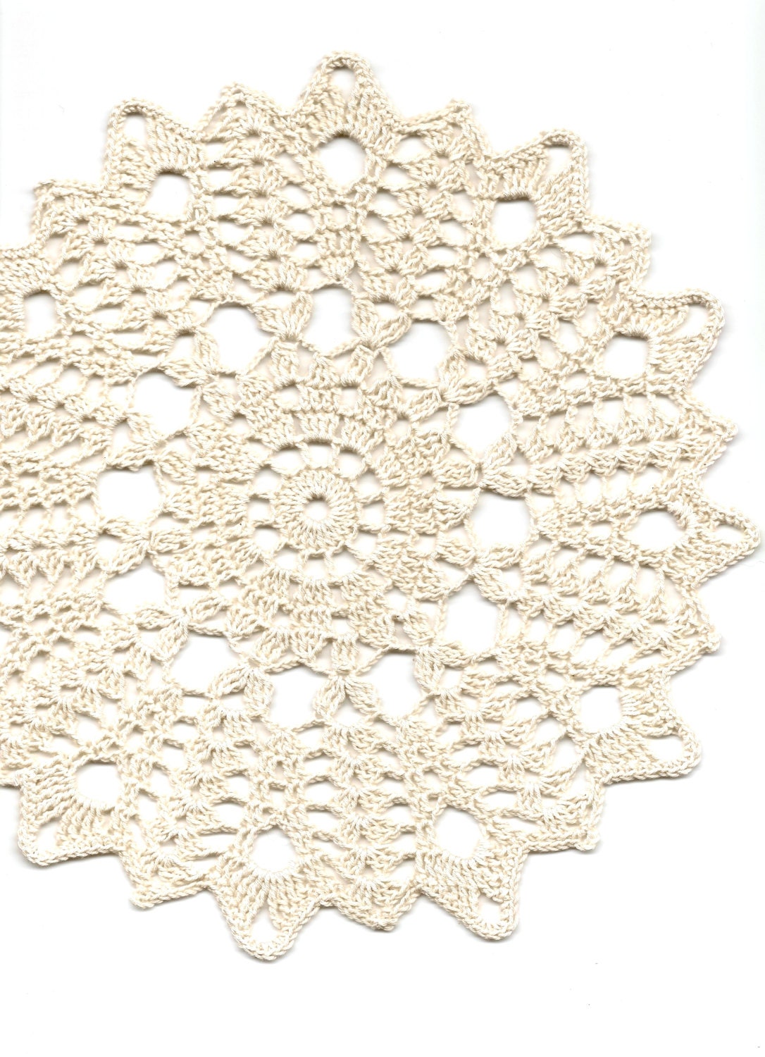 Crochet doily, lace doilies, table decoration, crocheted doilie, center piece, hand made, table runner, napkin, cream