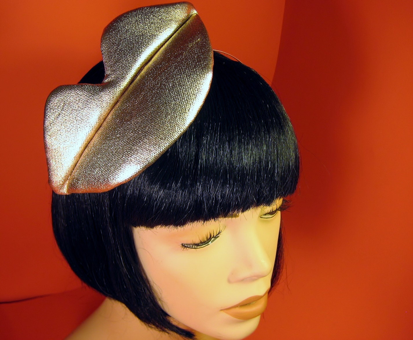 KISS ME FASCINATOR - Rose Gold Metallic