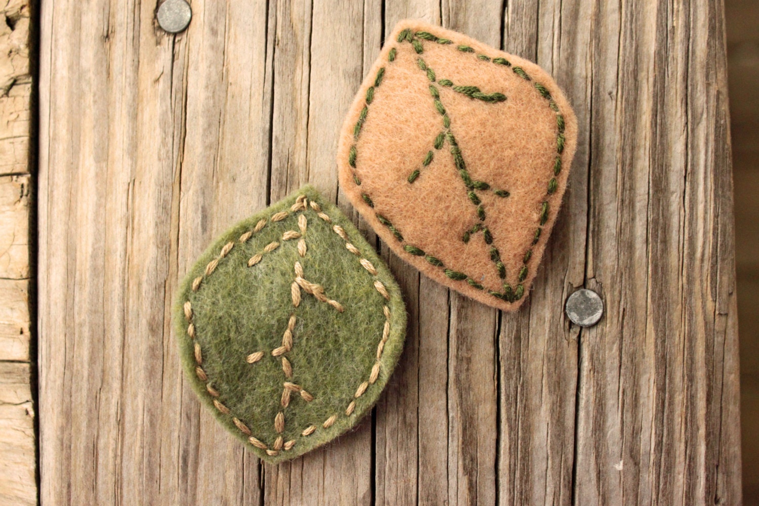 Felt Leaf Snap Hair Clips. Set of 2. Custom felt and thread colors. All ages. Made to Order