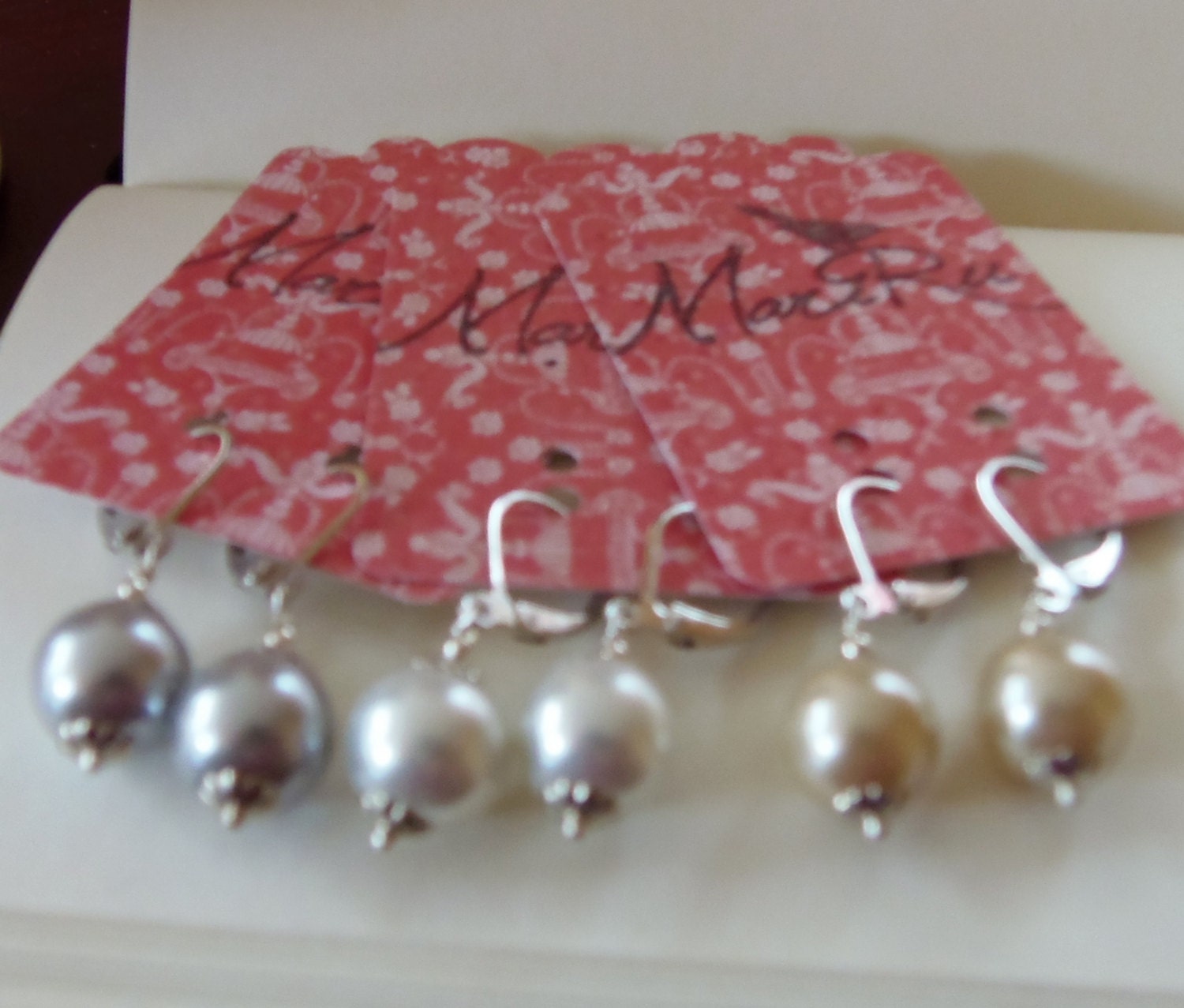 Classic Round Pearl dangle earrings II