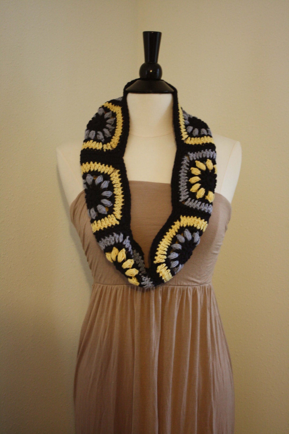 Starry Night Crochet Granny Square Cowl / Scarf / Neck-warmer / Loop Scarf